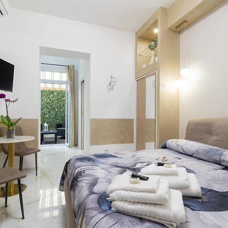 Eralight21 Apartments Bari Buitenkant foto